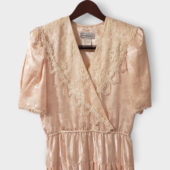 Vintage Scott McClintock Jacquard Lace Pleated Dress Shiny Pink Sz 10 Romance - Picture 2 of 15